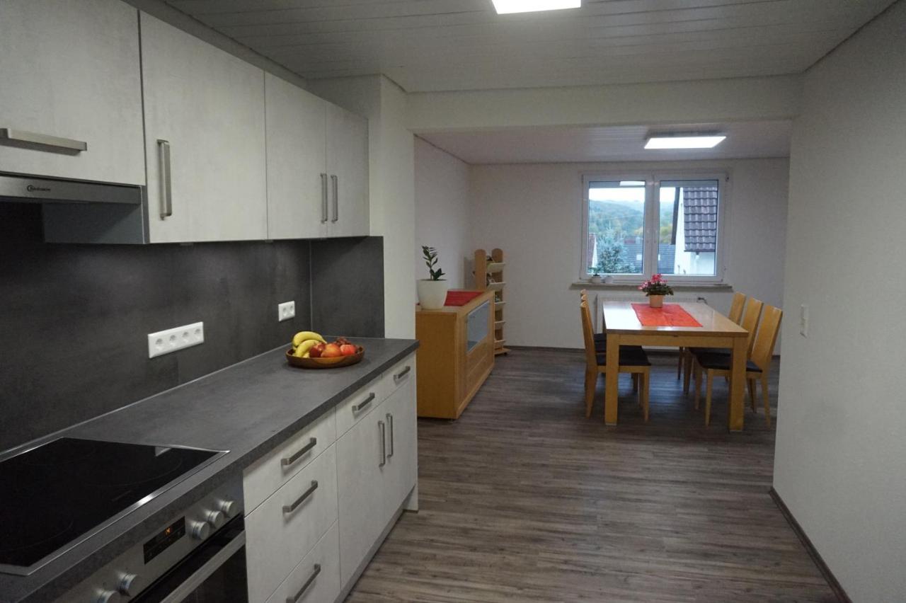 Ferienwohnung Auszeit Zwiefalten Екстериор снимка